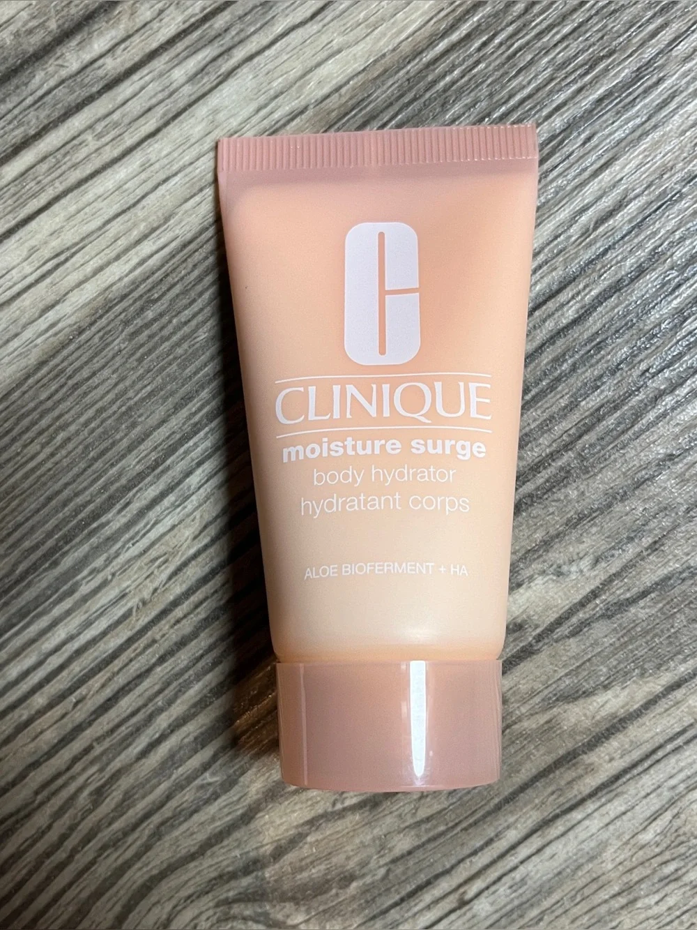 CLINIQUE Travel Bundle - Moisture Surge Hydrators, Eye Serum, Gel Eyeliner + Bag